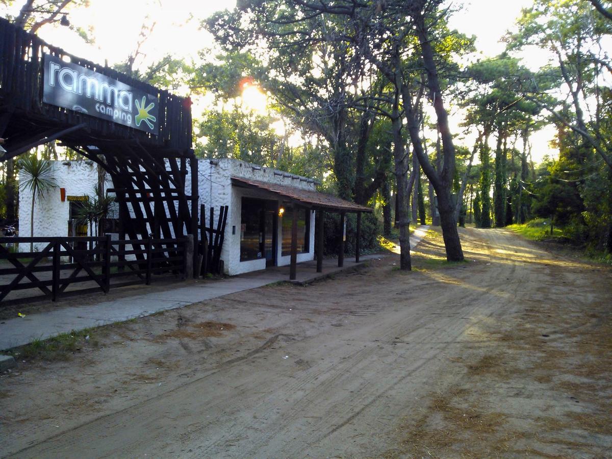 Hostel Ramma Camping Villa Gesell Exteriér fotografie